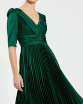 Green Quarter Sleeve V Neck Heat Pleated Dress